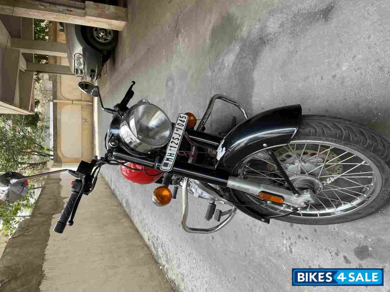 Royal Enfield Classic 350 Redditch Red