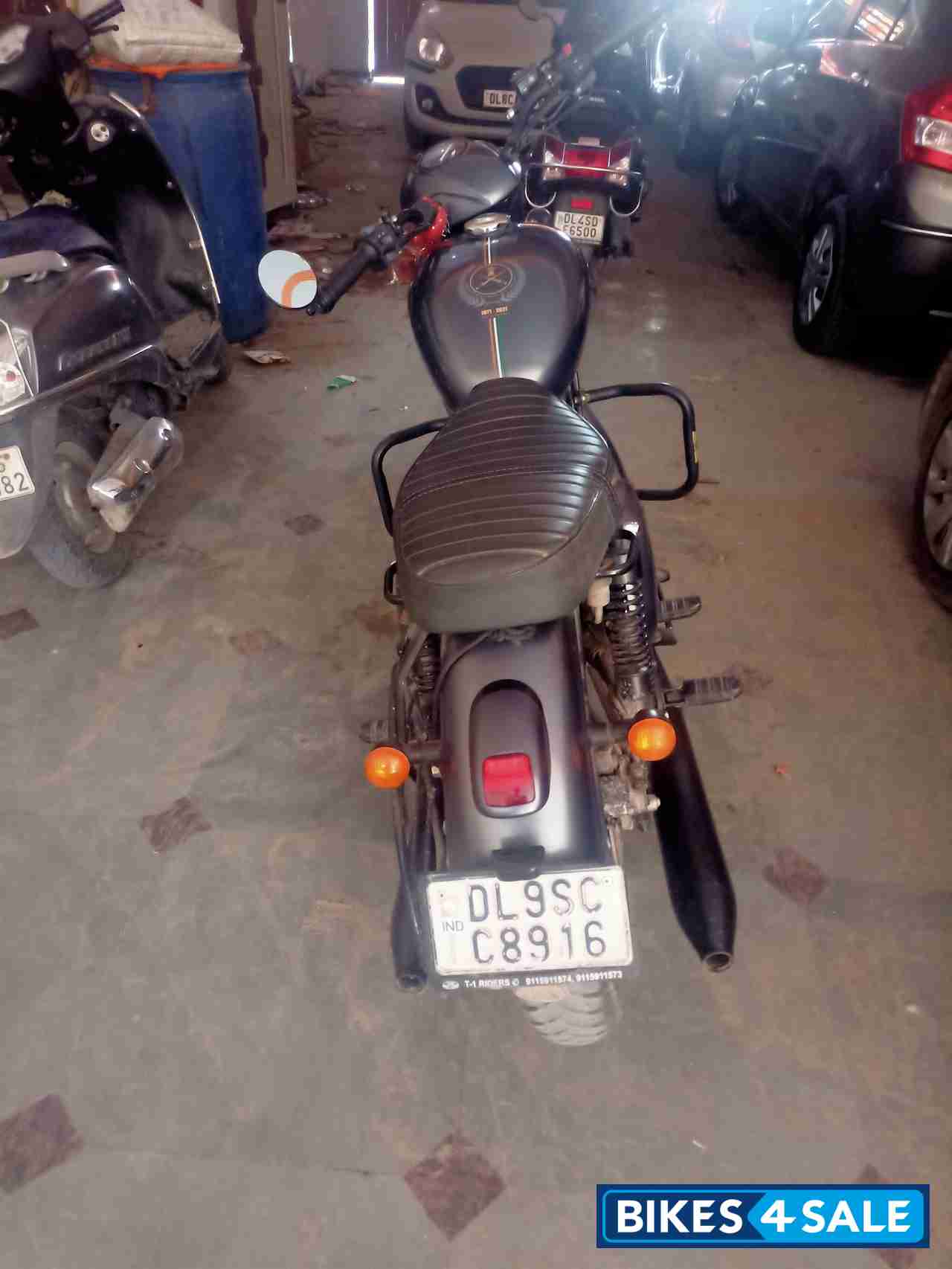 Midnight Grey Jawa Midnight Grey