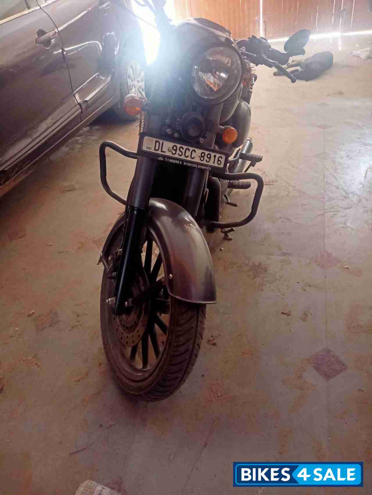 Midnight Grey Jawa Midnight Grey