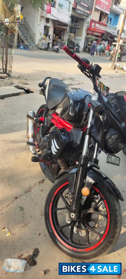 Black And Red Mahindra Mojo 300 ABS BS6