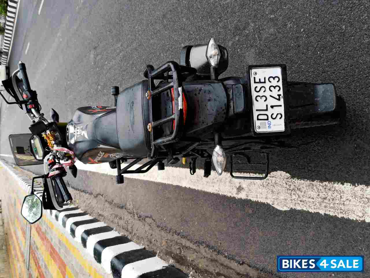 Gray Hero XPulse 200 BS6