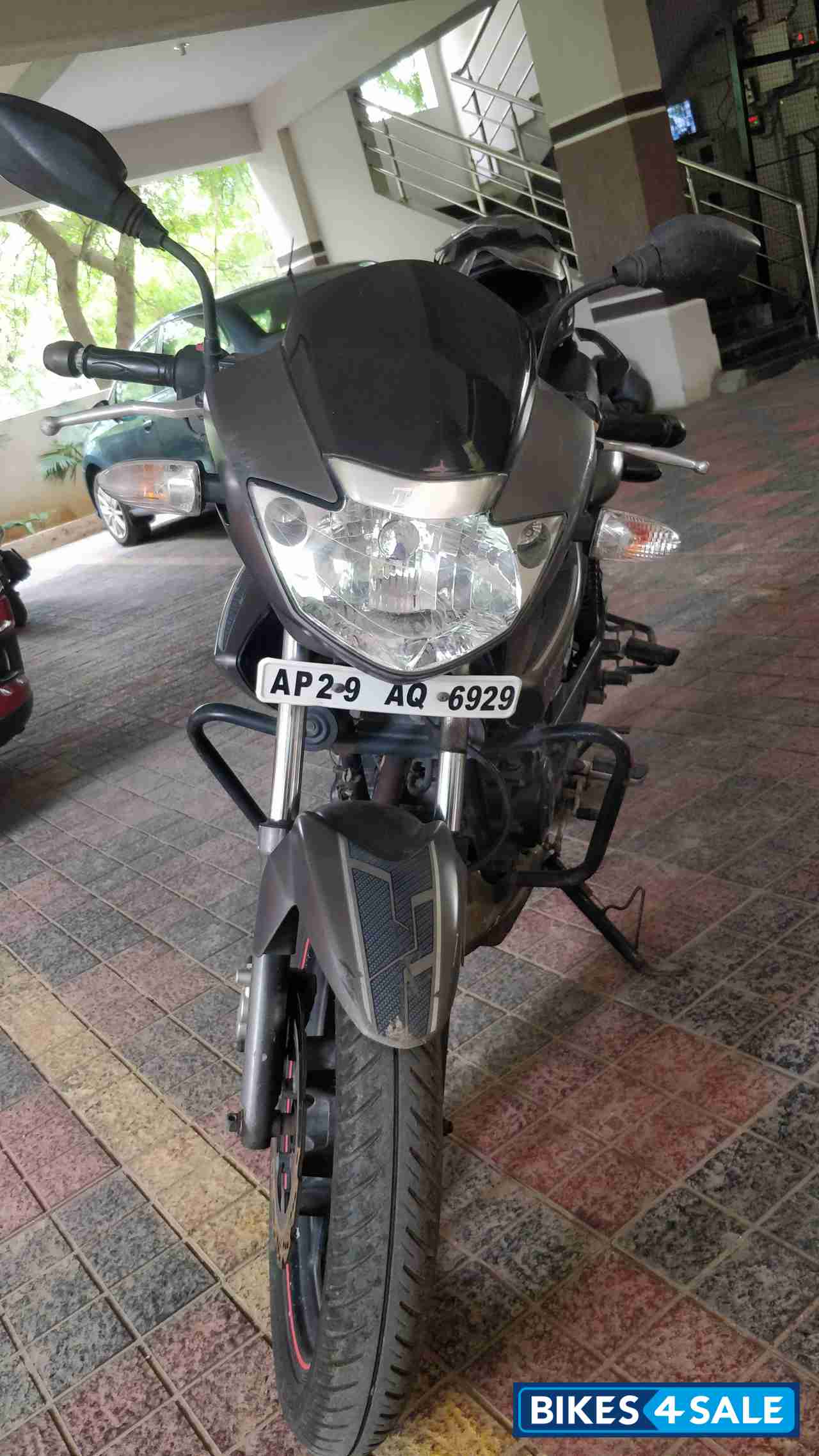 Titanium Grey TVS Apache RTR 160