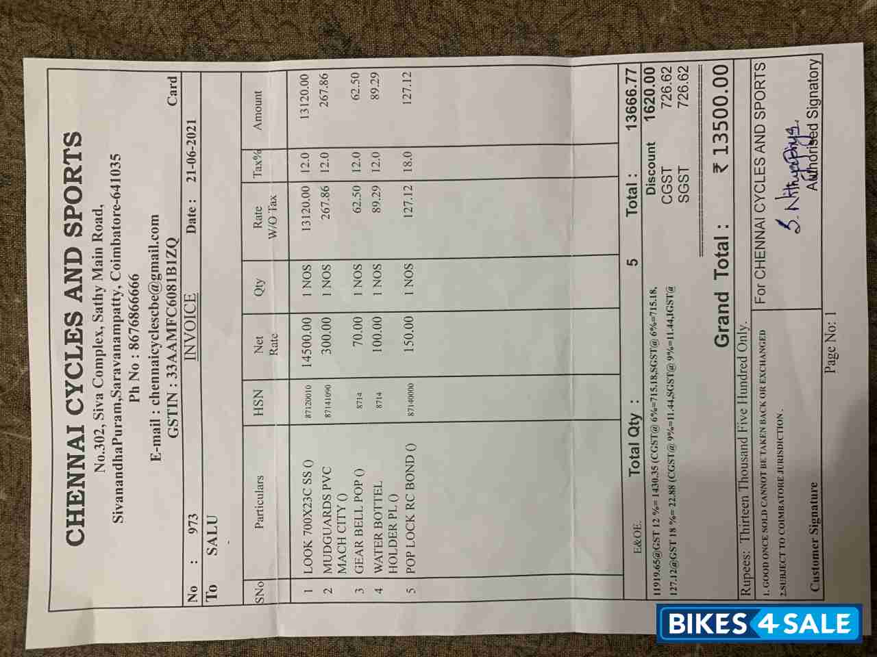 Red & Black Bicycle LOOK 700X23C SS