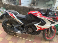 Bajaj Pulsar RS 200 ABS