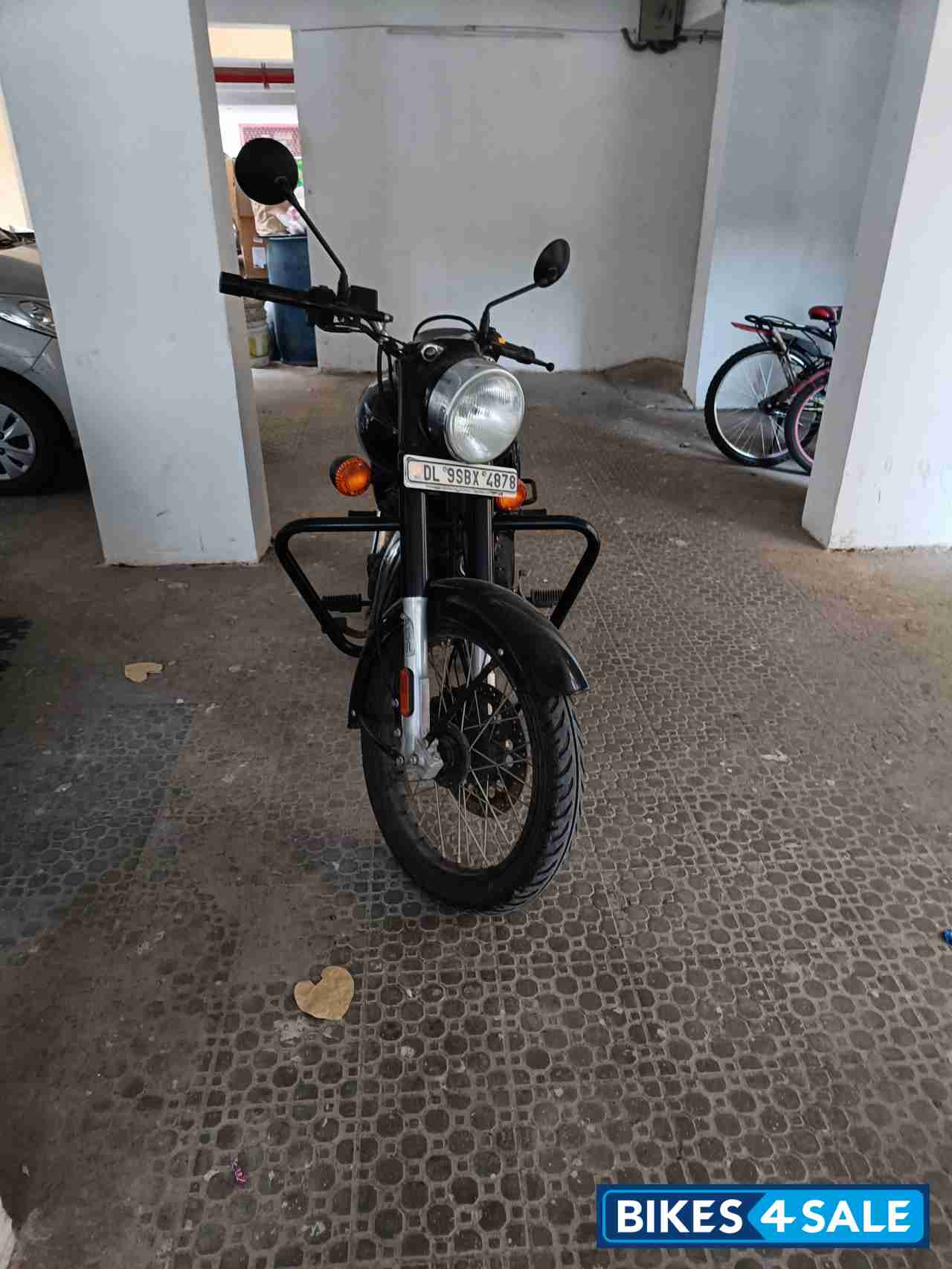 Black Royal Enfield Classic 350