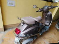 Vespa Elegante 2017 Model