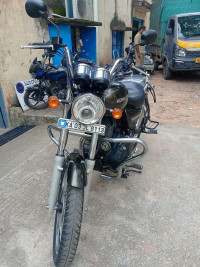 Lightning Royal Enfield Thunderbird 350