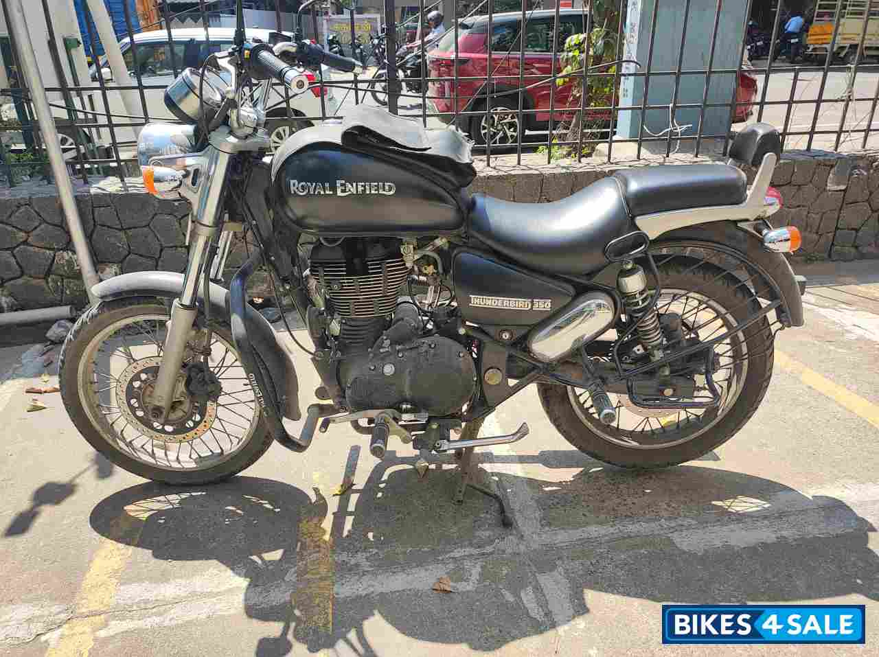 Matt Black Royal Enfield Thunderbird 350