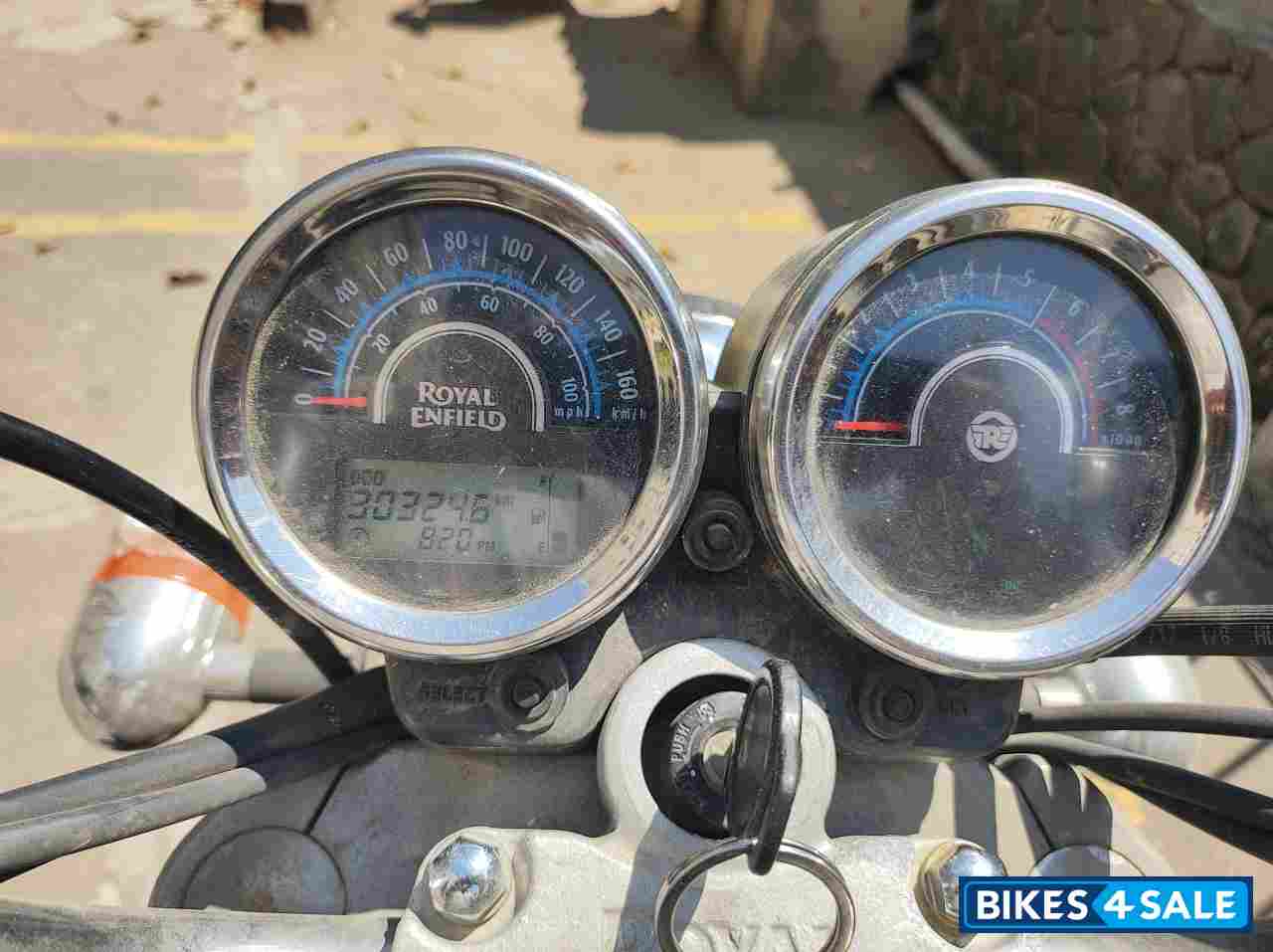 Matt Black Royal Enfield Thunderbird 350