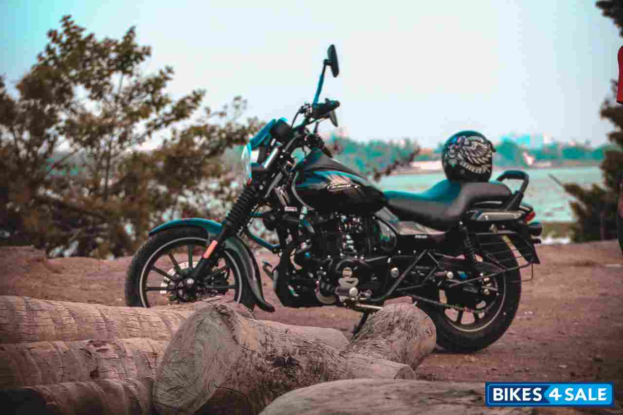 Bajaj Avenger Street 160 BS6