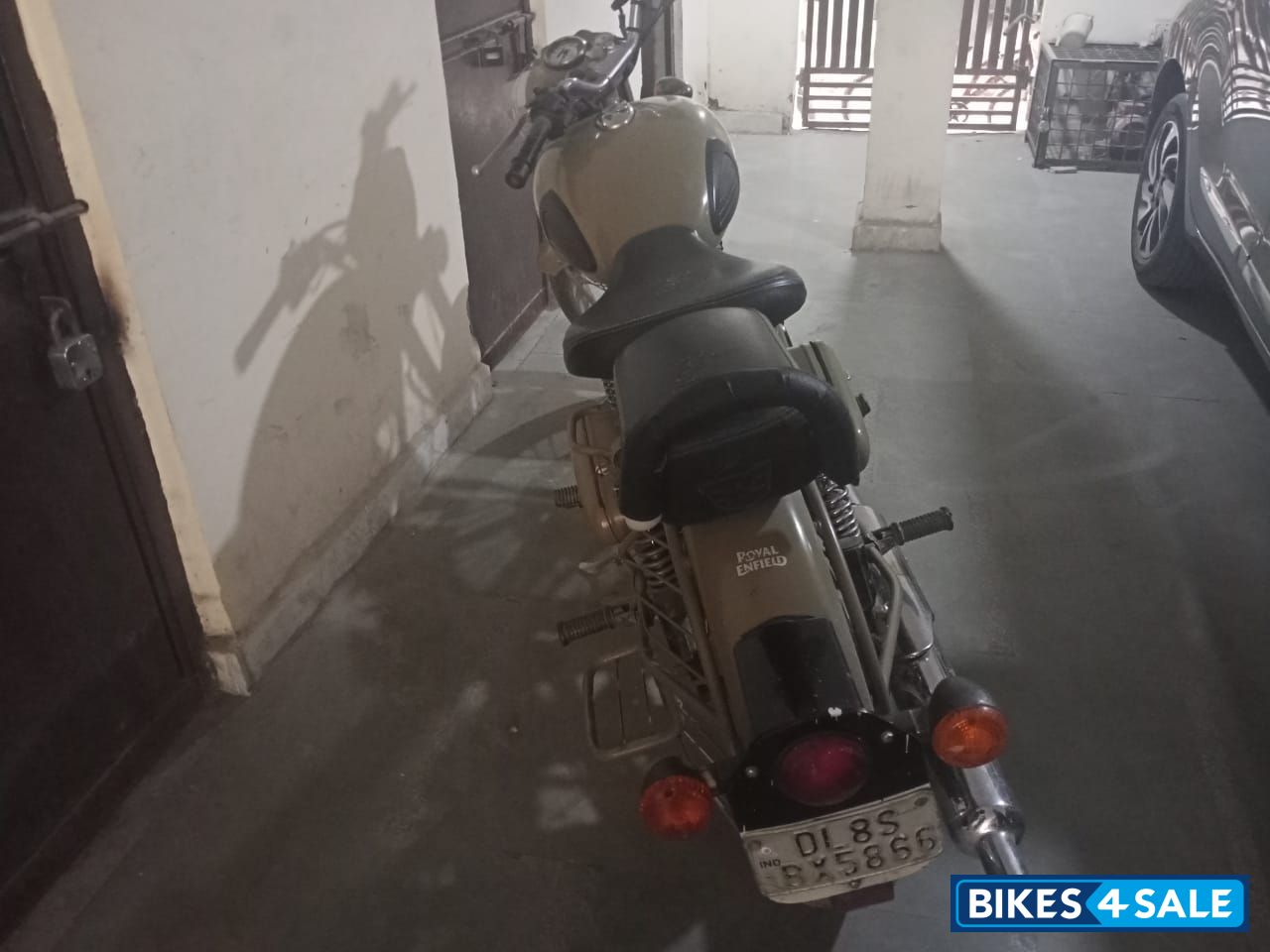 Storm Royal Enfield Bullet 500