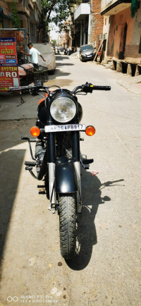 Royal Enfield Classic 500