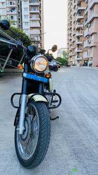 Luminous Lime Jawa forty two