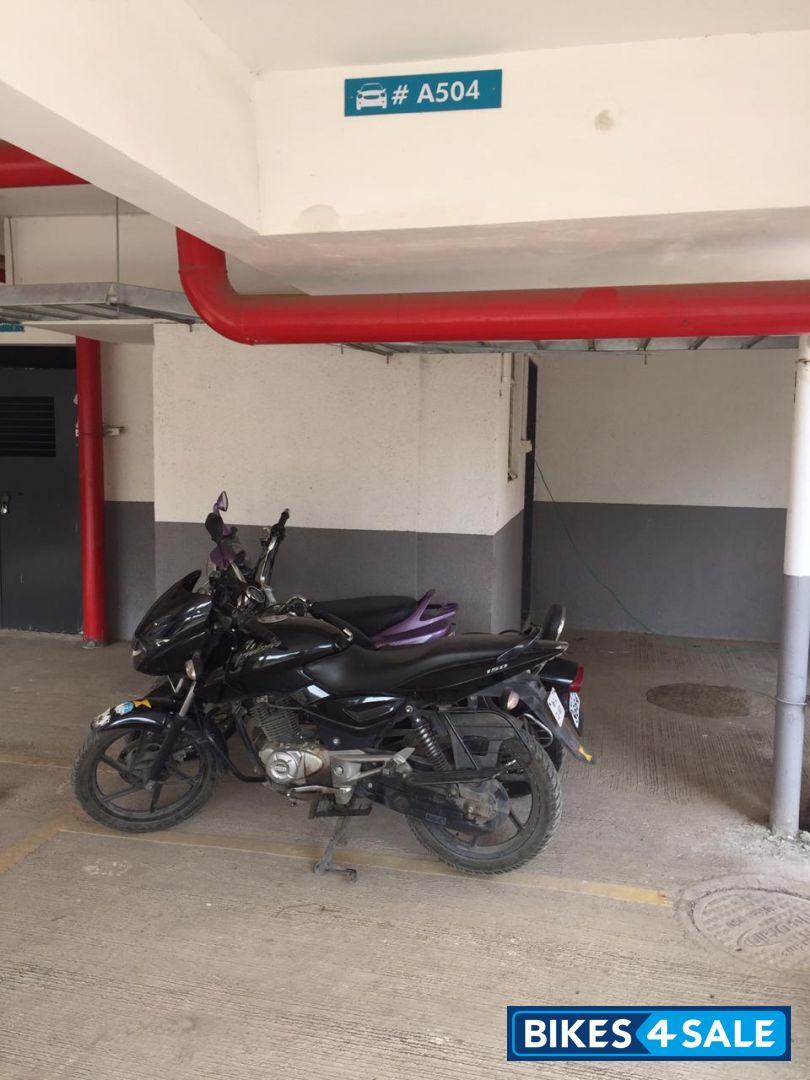 Black Bajaj Pulsar 150 DTSi