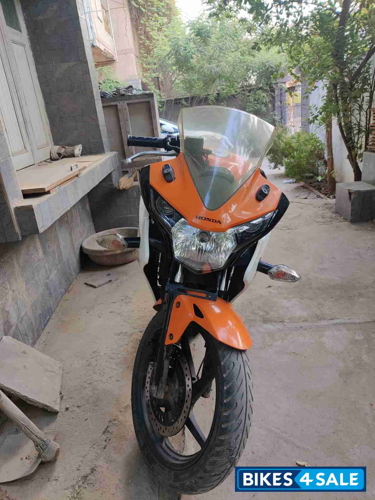 Honda CBR 150R