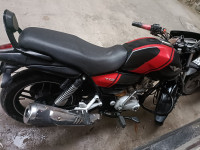 Bajaj V15