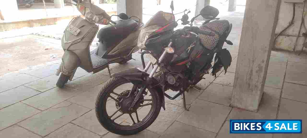 Black Hero Xtreme Sports