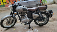 Gun Metal Grey Royal Enfield Classic Gunmetal Grey