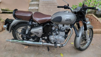 Gun Metal Grey Royal Enfield Classic Gunmetal Grey