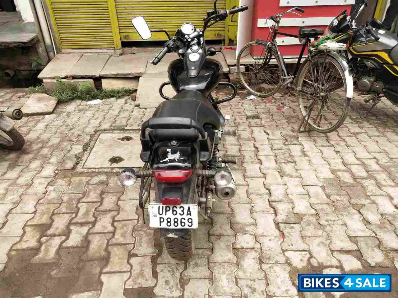 Bajaj Avenger Street 160