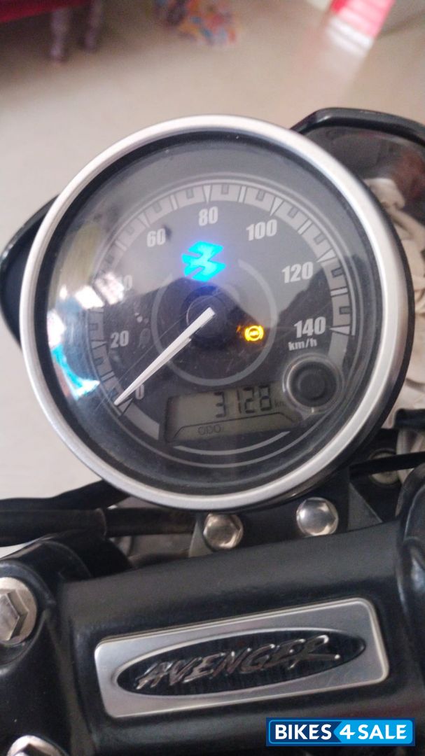 Bajaj Avenger Street 160