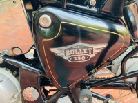 Black Royal Enfield Bullet 350 Twinspark