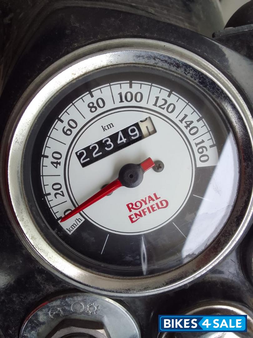 Gunmetal Grey Royal Enfield Classic Gunmetal Grey