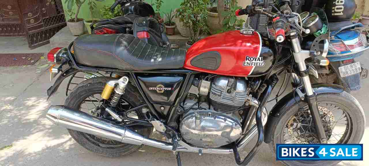 Red Royal Enfield Interceptor 650 Twin