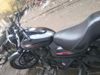 Black Bajaj Avenger Street 220