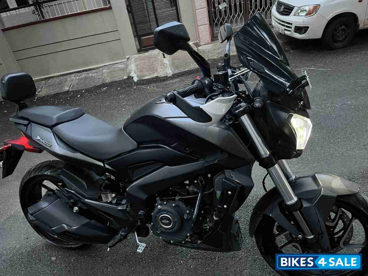 Bajaj Dominar 400 ABS BS6