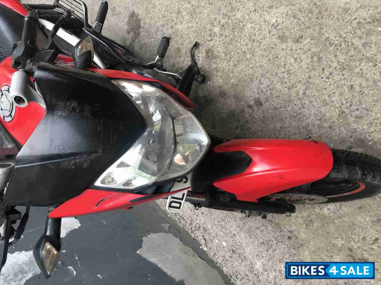 Bajaj Pulsar 135LS