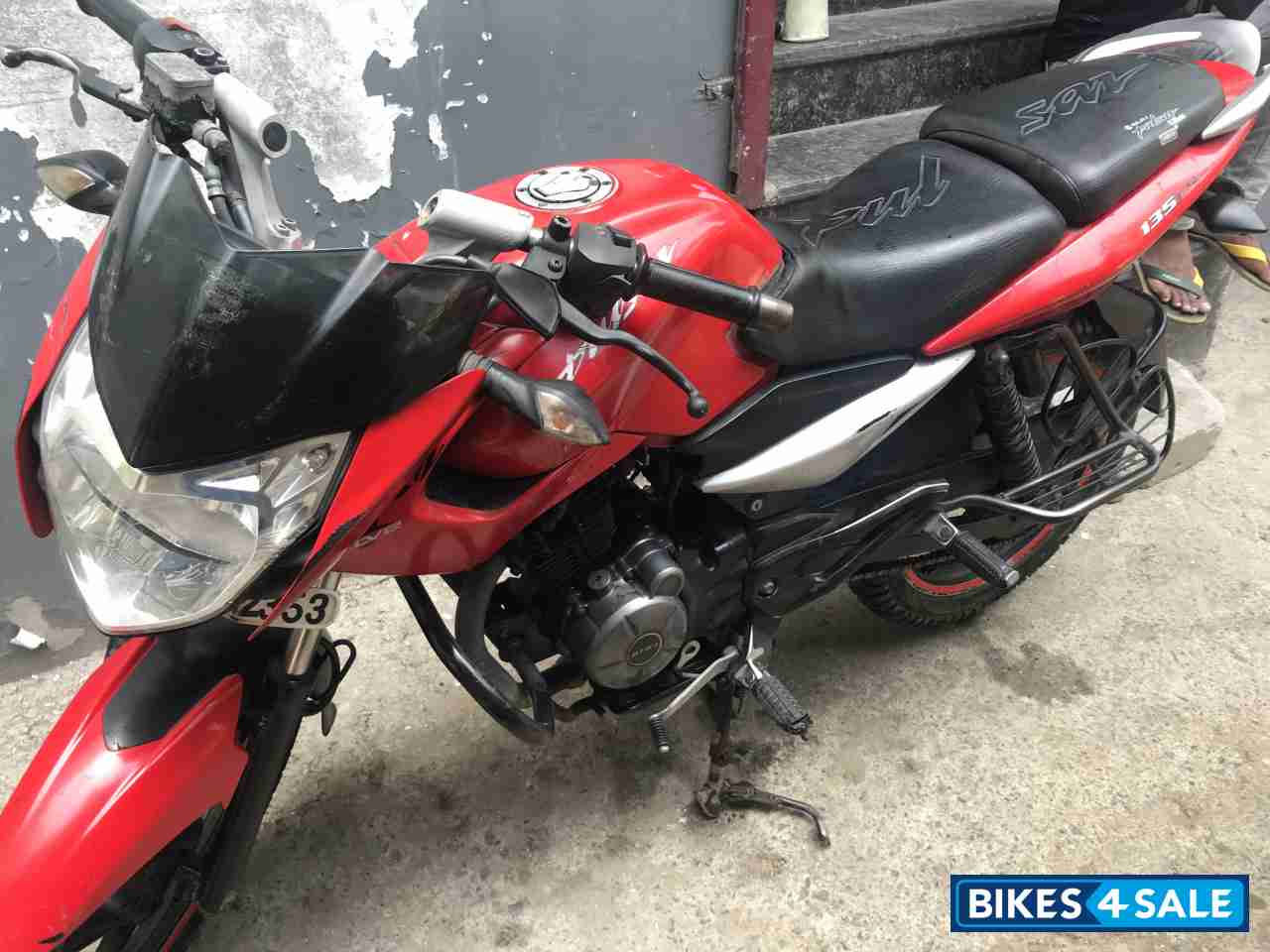 Bajaj Pulsar 135LS