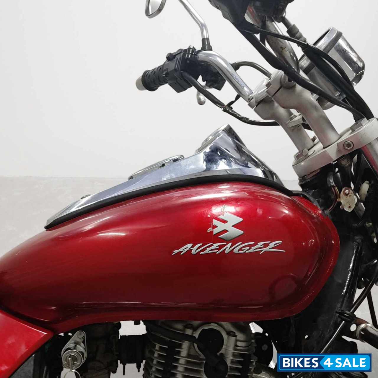 Bajaj Avenger Street 220
