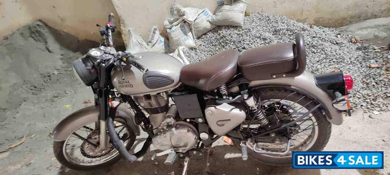 Royal Enfield Classic Gunmetal Grey