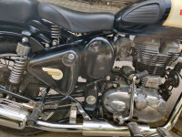 Black Royal Enfield Classic 350