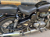Black Royal Enfield Classic 350
