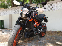 KTM Duke 390