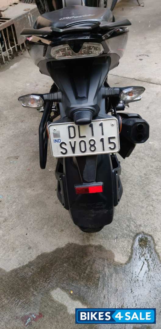 TVS Apache RTR 200 4V