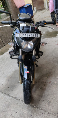 TVS Apache RTR 200 4V