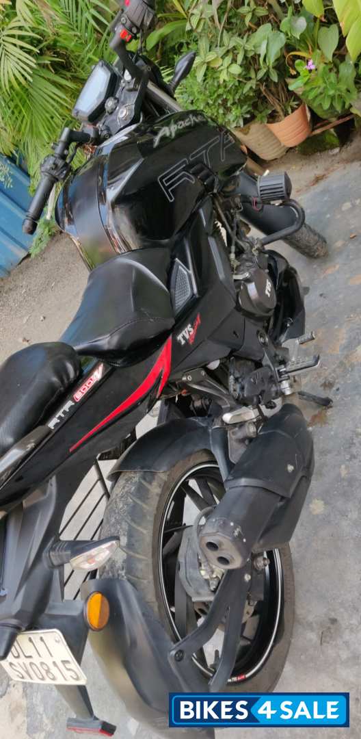 TVS Apache RTR 200 4V