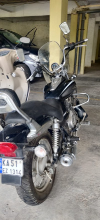 Bajaj Avenger Cruise 220 2017 Model
