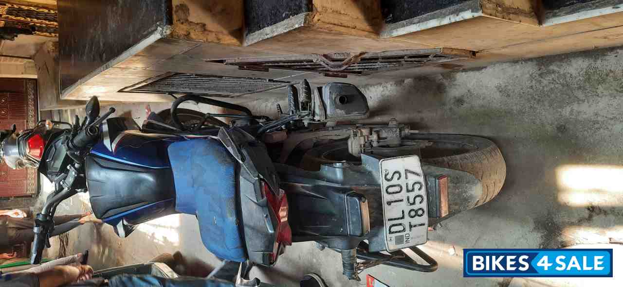 Honda CB Hornet 160R