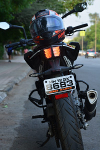 Orange/black KTM Duke 250