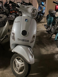 Vespa LX 125 BS6 2018 Model