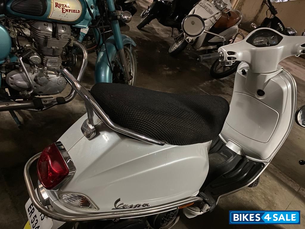 Vespa LX 125 BS6
