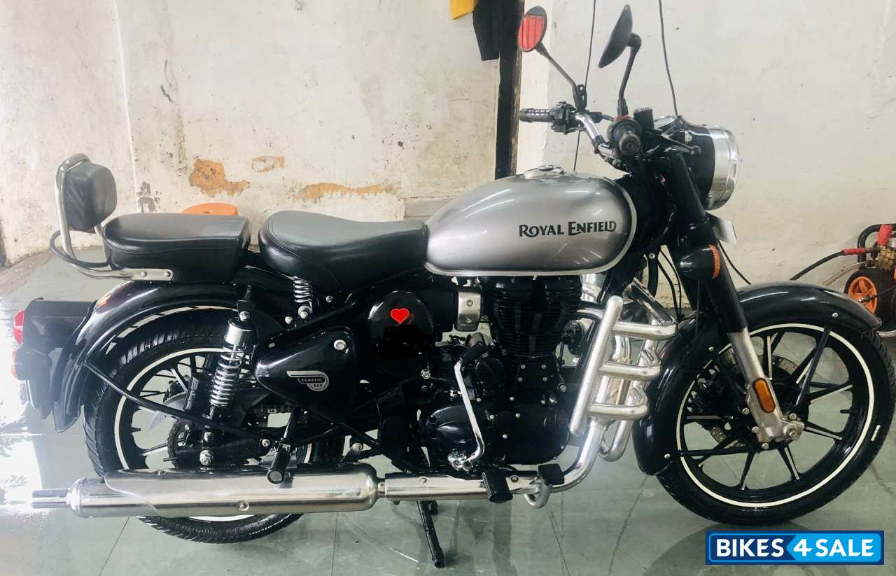 Royal Enfield Classic 350 Dual Channel BS6