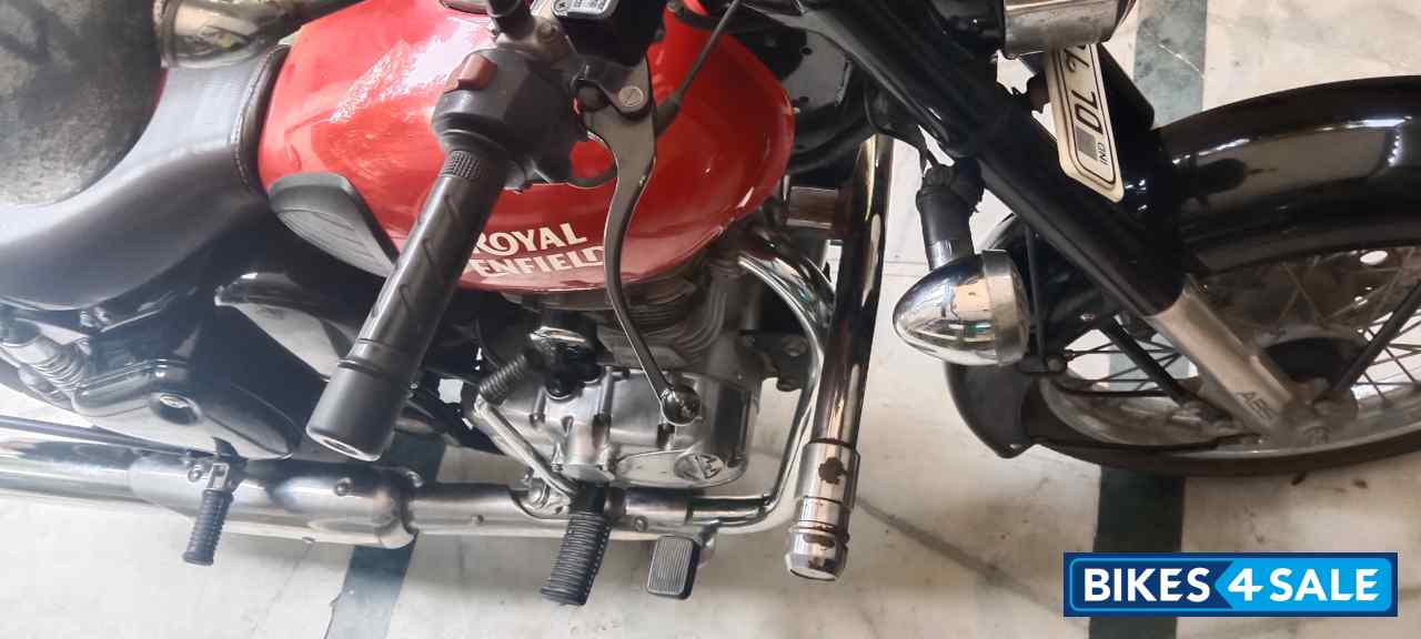 Royal Enfield Classic 350 Redditch Red