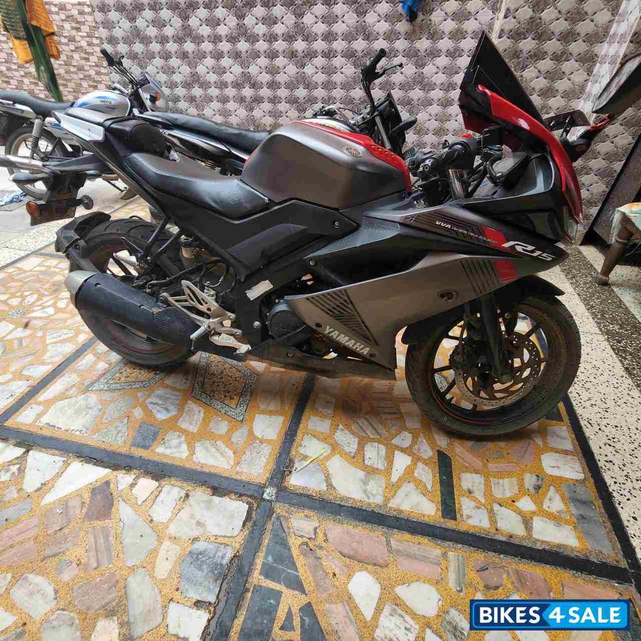 Yamaha YZF R15 V3
