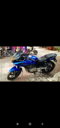 Bajaj Pulsar 220 DTSi