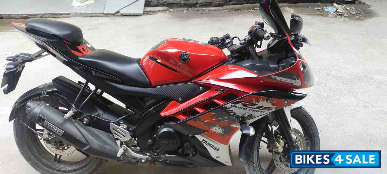 Yamaha YZF R15 V2